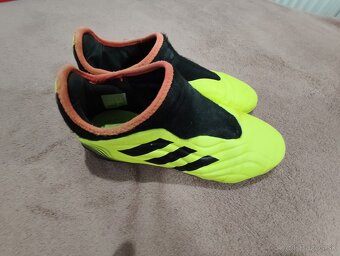 Chlapčenské kopačky Adidas veľ.38,5 - 2