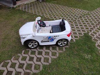 Detské elektrické autíčko - 2
