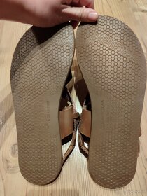 Vivobarefoot sandále - 2