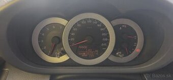 Toyota RAV4 III r.v. 2008 2.2 4-4D 4WD 4x4 - 2