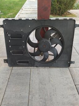 Ford-Smax Ventilátor - 2