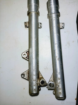 Marzocchi (1993) Predné Tlmiče 40mm Cagiva - 2
