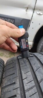 2xletni pneu 195/45 R16 - 2