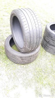 275/35R20. 102W. Letné - 2
