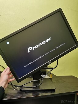 Predám monitor LG 24" 2015 - 2