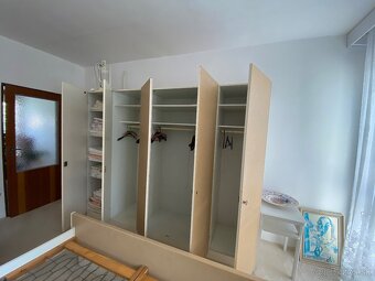 Predám skriňu vo výbornom stave - 2