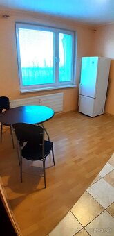 Prenájom 1-izbového bytu na Mochovskej ul.v Leviciach - 2