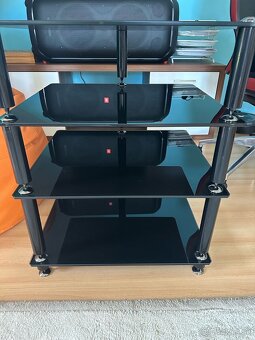 Hifi Stolík - 2