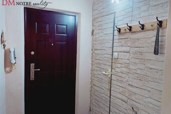 Dvojizbový byt s výmerou trojizbového s balkónom v Lučenci. - 2