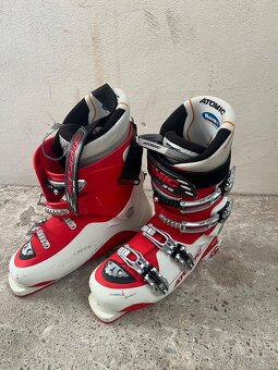 Lyžiarky atomic - 2