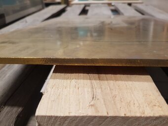 Mosadzná tabuľa - 2