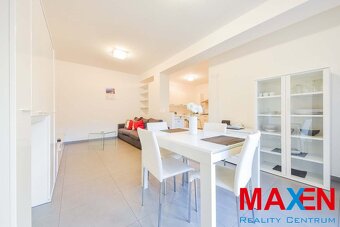 3 izb.byt,10 roč.stavba, výťah,Košice Hlavná,2 kúpeľne,2balk - 2