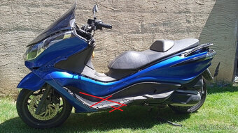 Piaggio X10, 350 - 2