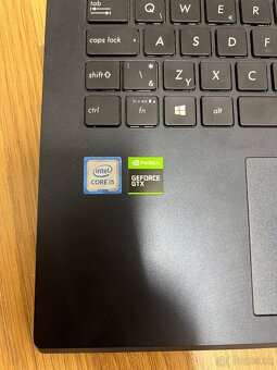 Predam HERNY notebook asus vivobook X571-GT - 2