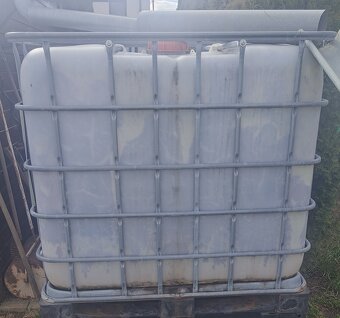 Predam nádrž 1000l - 2