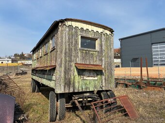 Včelársky kočovný voz predám - 2