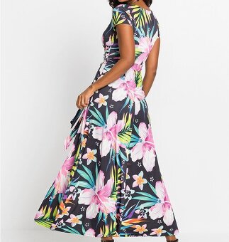 Maxi šaty 40/42 s kvetmi - 2