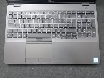 dotykový Dell Latitude 5500 ,Intel® Core™i5,16gb ram ,Win10 - 2
