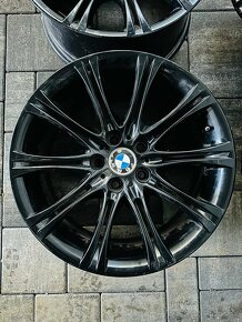 BMW disky styling 135 r18 - 2