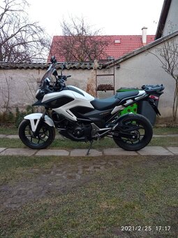 Honda NC750X DCT 2015 - 2