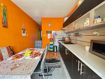 3izb. byt s loggiou, 72m2 - sídlisko Západ - 2