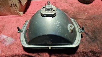 Predne svetla na s 105 - 2