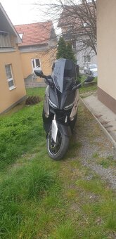 Yamaha xmax 300 - 2