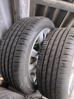 4ks alu disky orig. Škoda 5x100 R17 zanovne pneu 205/55 r17 - 2