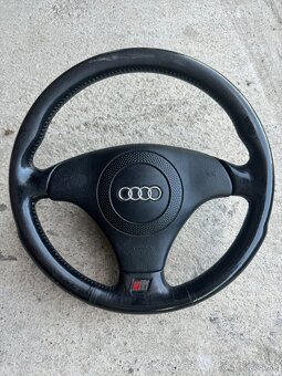Volant Audi trojramenný - 2