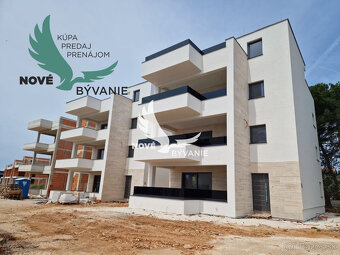 Novostavba apartmánu len 150m od mora s výhľadom na more na  - 2