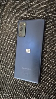 Samsung galaxy s20fe - 2