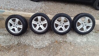 Sada elektrónov Peugeot s pneu Matador 205/55 R16 celoročne - 2