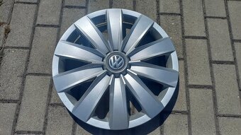 Predám puklice 16“ – 4ks – originál VW - 2
