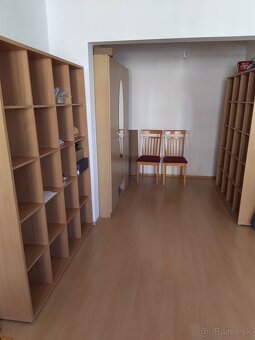 Dám do prenájmu 2,5 izbový byt s dvomi balkónmi - 2