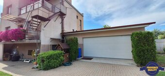 PREDAJ: Rodinný dom + 2x garáž, s pozemkom 591 m2 - Komárno - 2