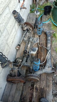 Náprava a napravnica na Fabiu 2 tdi1,9 combi - 2