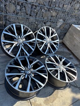 ✅ 5x112 r17 Tulsa bicolor Passat b8 tiguan. - 2