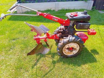 Predám malotraktor Vari - 2