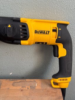 Kombinované kladivo Dewalt - 2