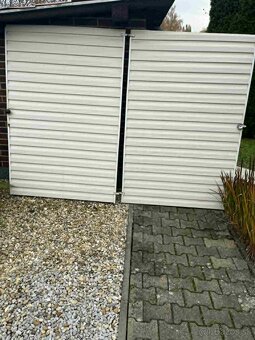 dvojkrídlová garážová brána - 2