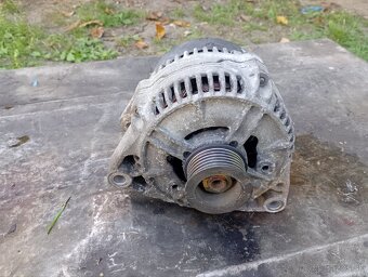Alternátor frontera 2.2 dti - 2