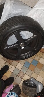 Predám alu disky dotz 245/45 r19 zimne Pirelli - 2