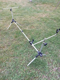 Stojan na rybárske pruty - 2