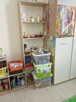 Ponúkam na predaj detskú izbu - 2