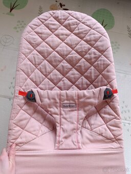 Babybjörn lehátko - 2