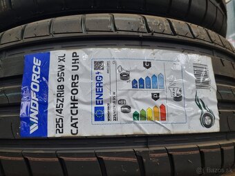 225/45 ZR18 LETNA SADA - 2