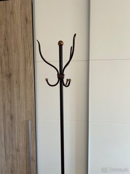 Predám starožitný vešiak - 2