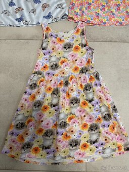 šaty H&M vel. 122/128 -nové - 2