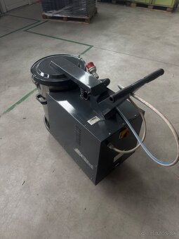 Priemyselný vysávač - 2