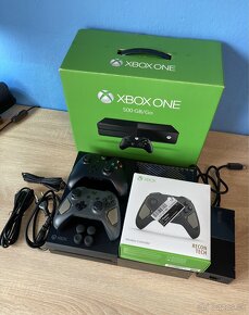 Xbox One + ovládače + GTA 5 - 2